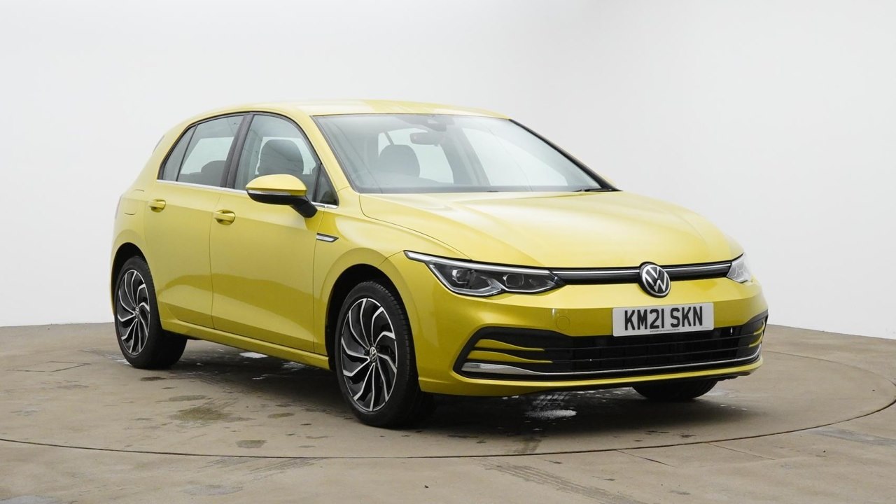 Main listing image - Volkswagen Golf
