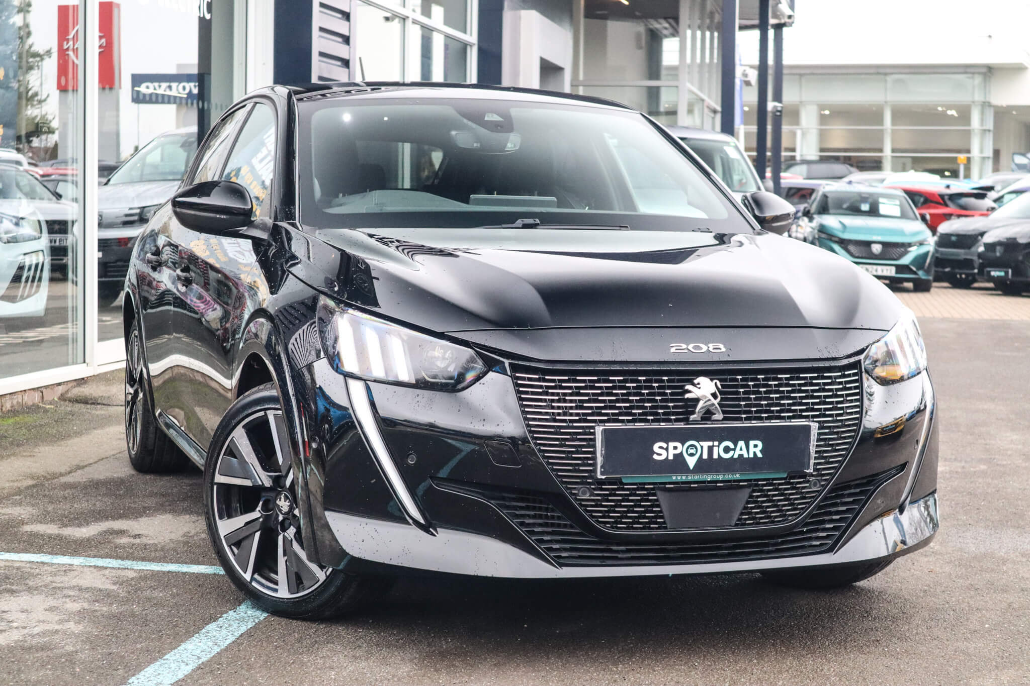 Main listing image - Peugeot 208