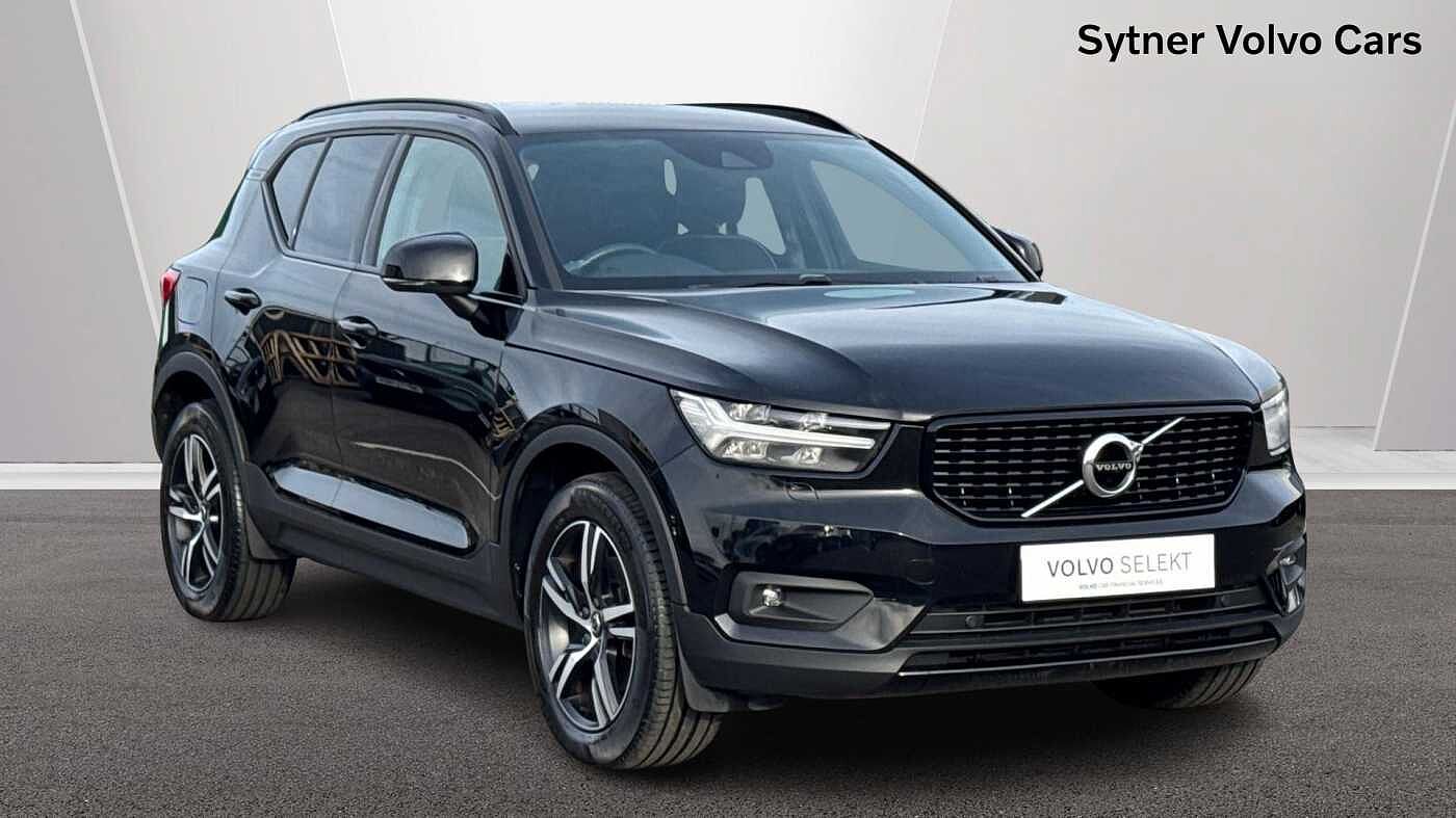 Main listing image - Volvo XC40