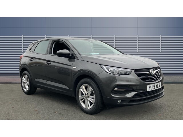 Main listing image - Vauxhall Grandland X