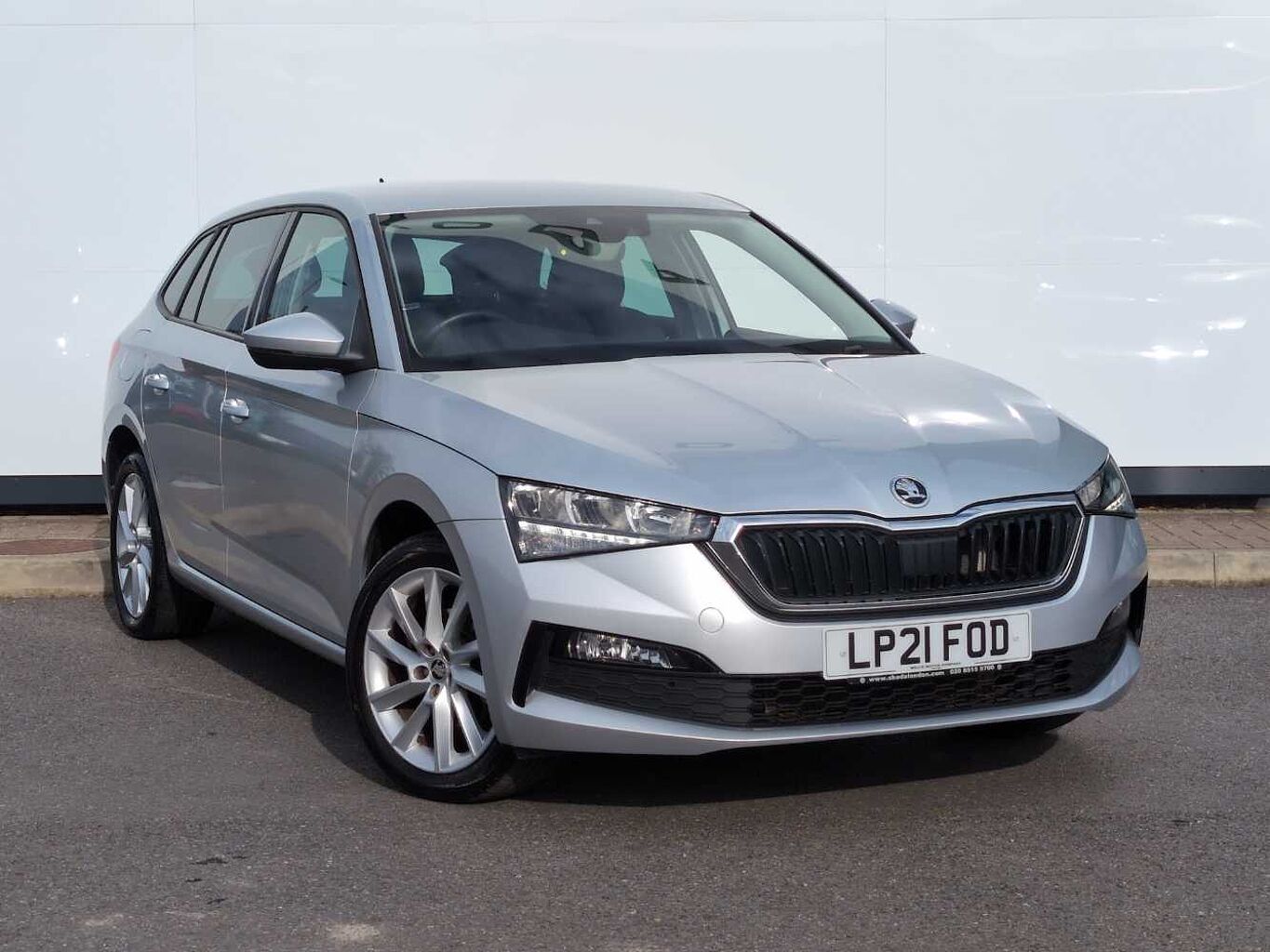 Main listing image - Skoda Scala