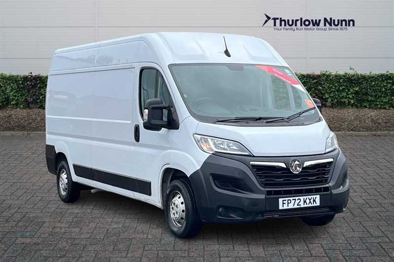 Main listing image - Vauxhall Movano