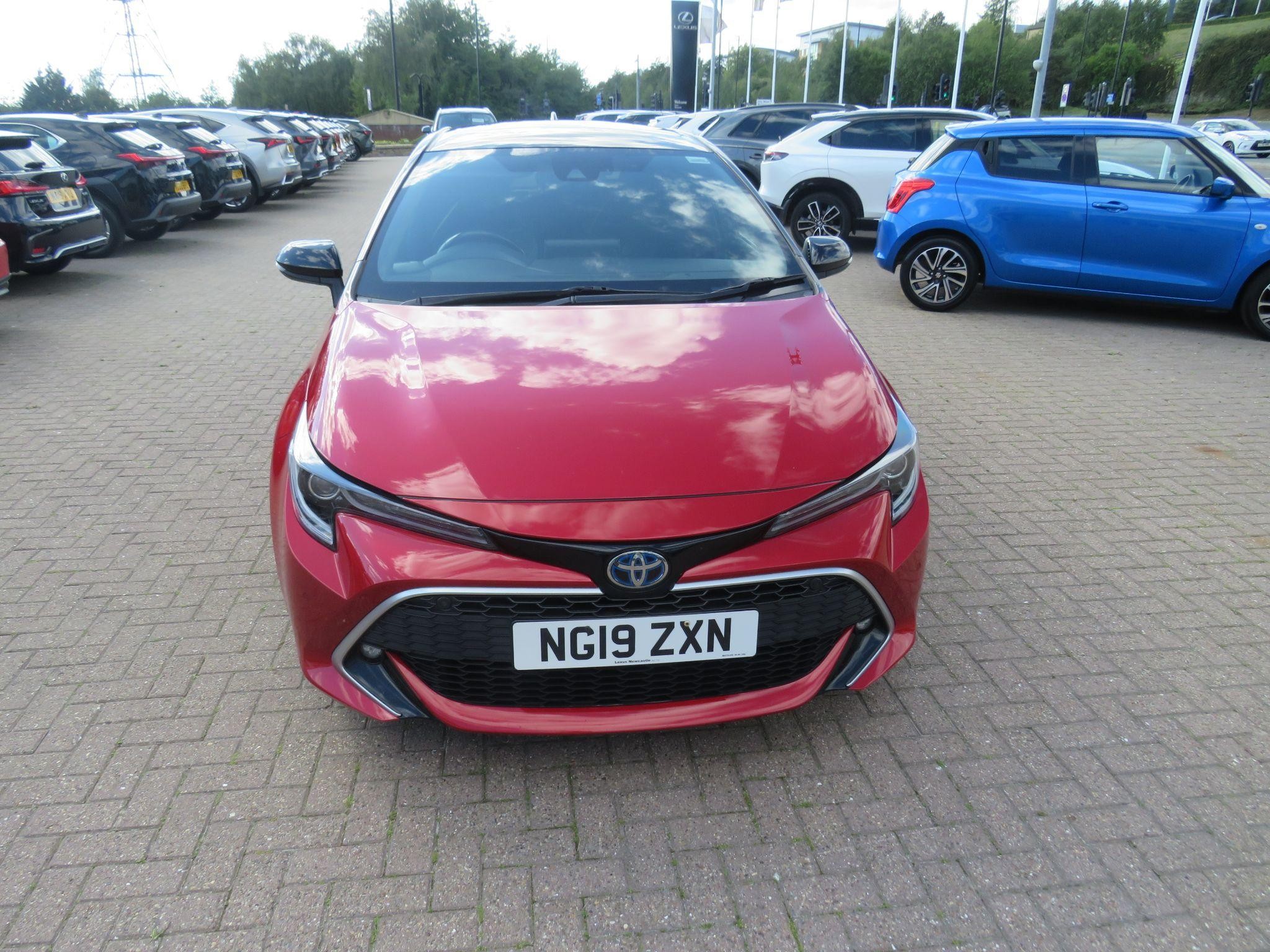 Main listing image - Toyota Corolla