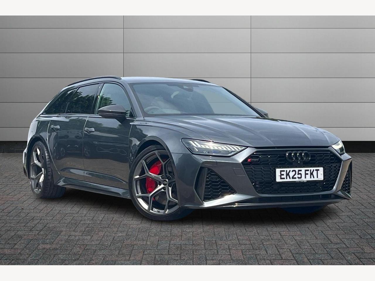 Main listing image - Audi RS6