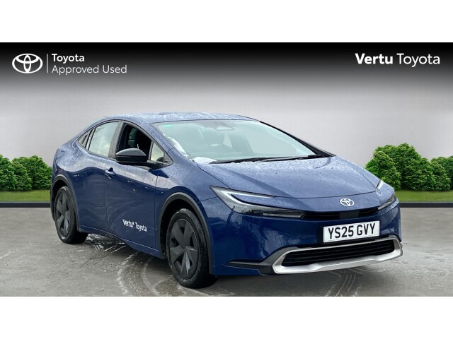Main listing image - Toyota Prius Plug-In
