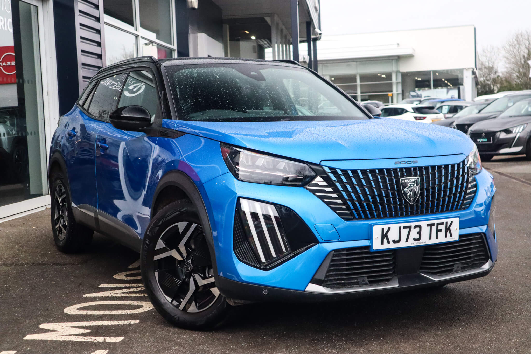 Main listing image - Peugeot 2008