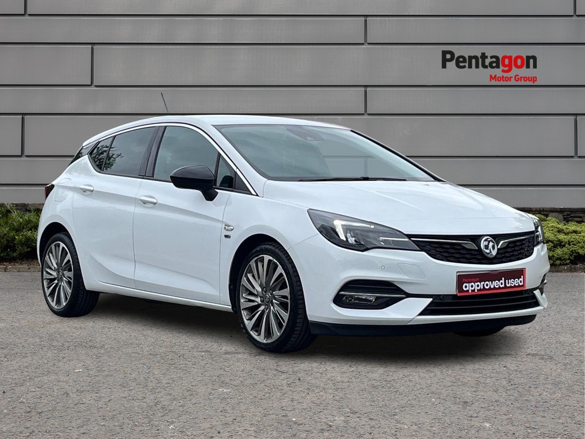 Main listing image - Vauxhall Astra