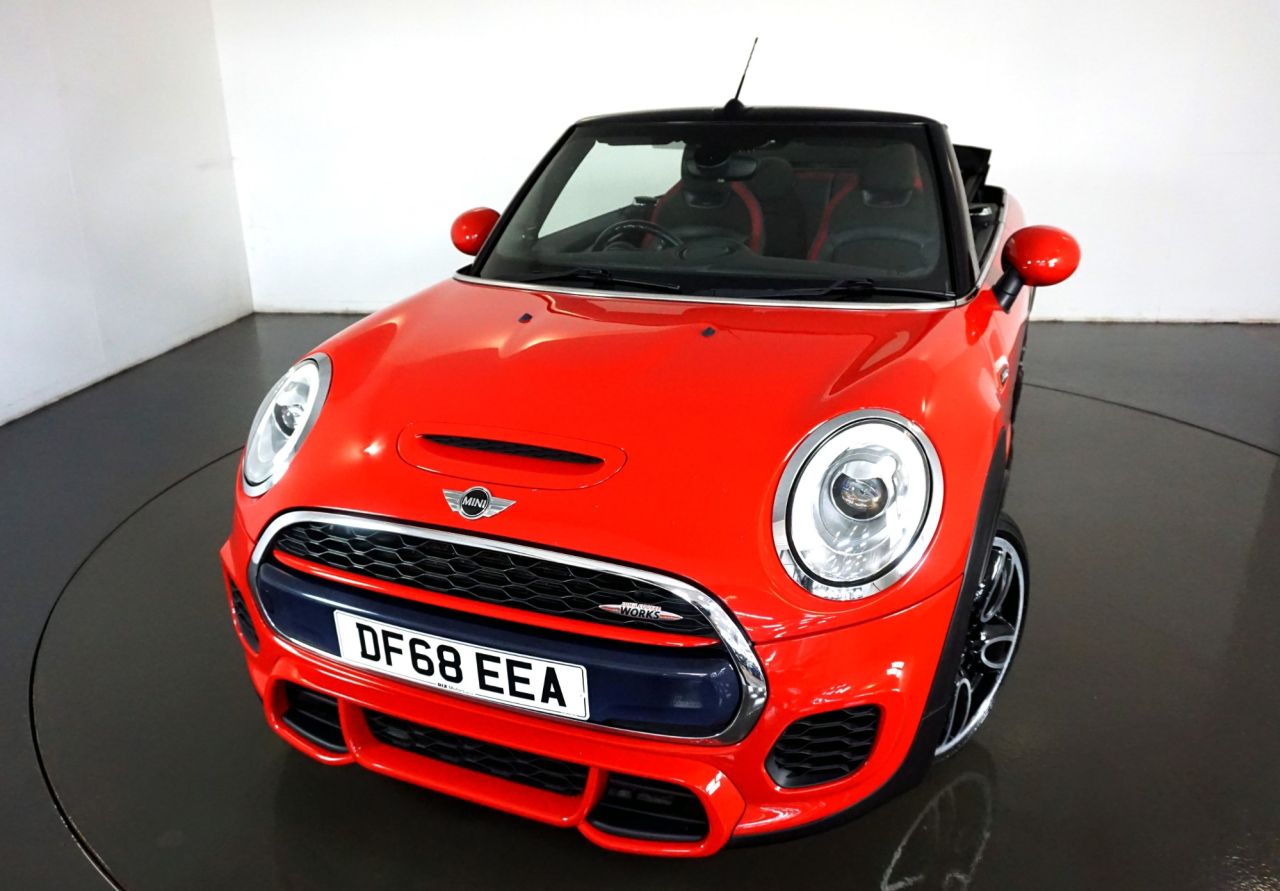 Main listing image - MINI Convertible