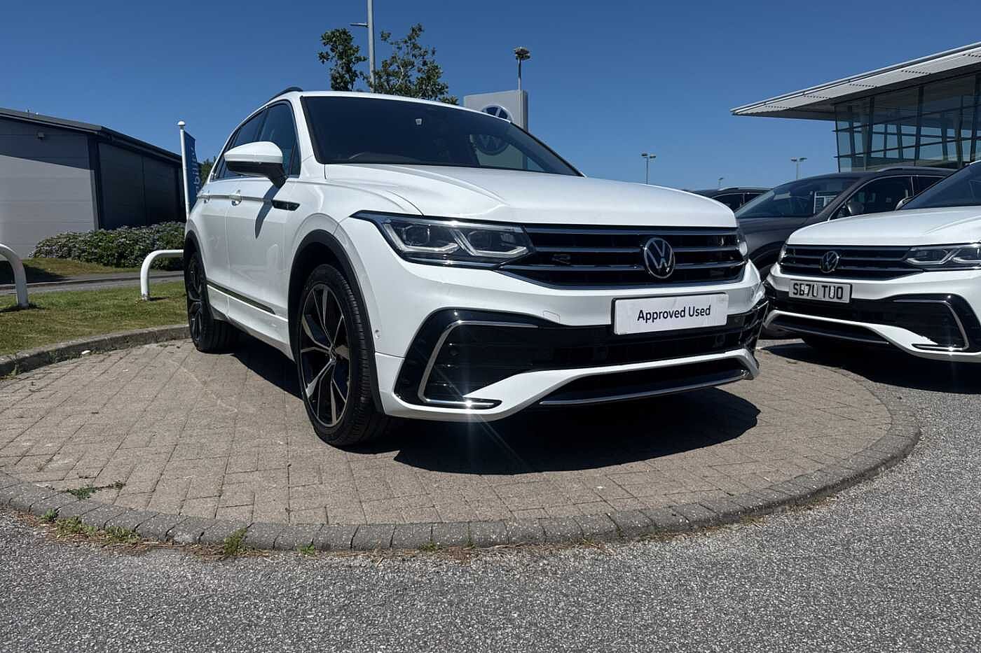 Main listing image - Volkswagen Tiguan