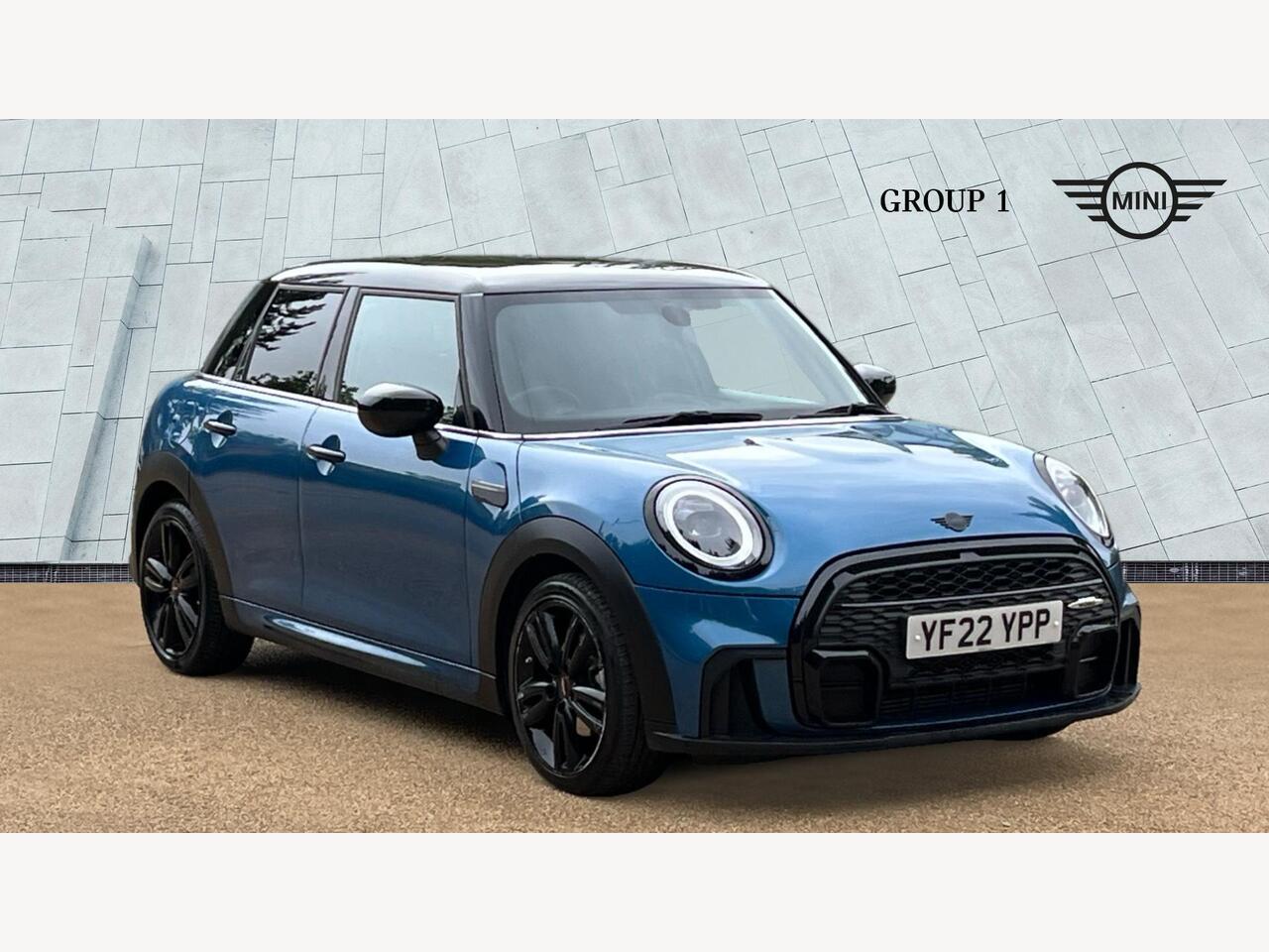 Main listing image - MINI Hatchback 5dr