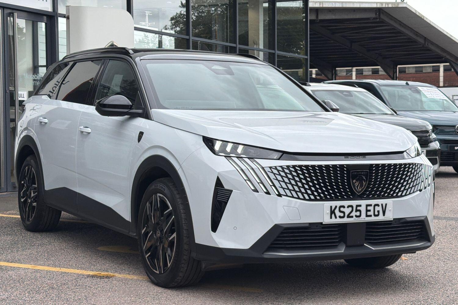 Main listing image - Peugeot 5008