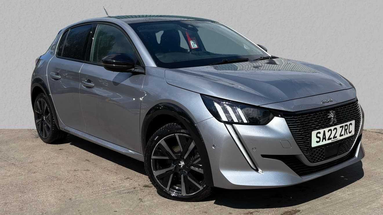 Main listing image - Peugeot 208