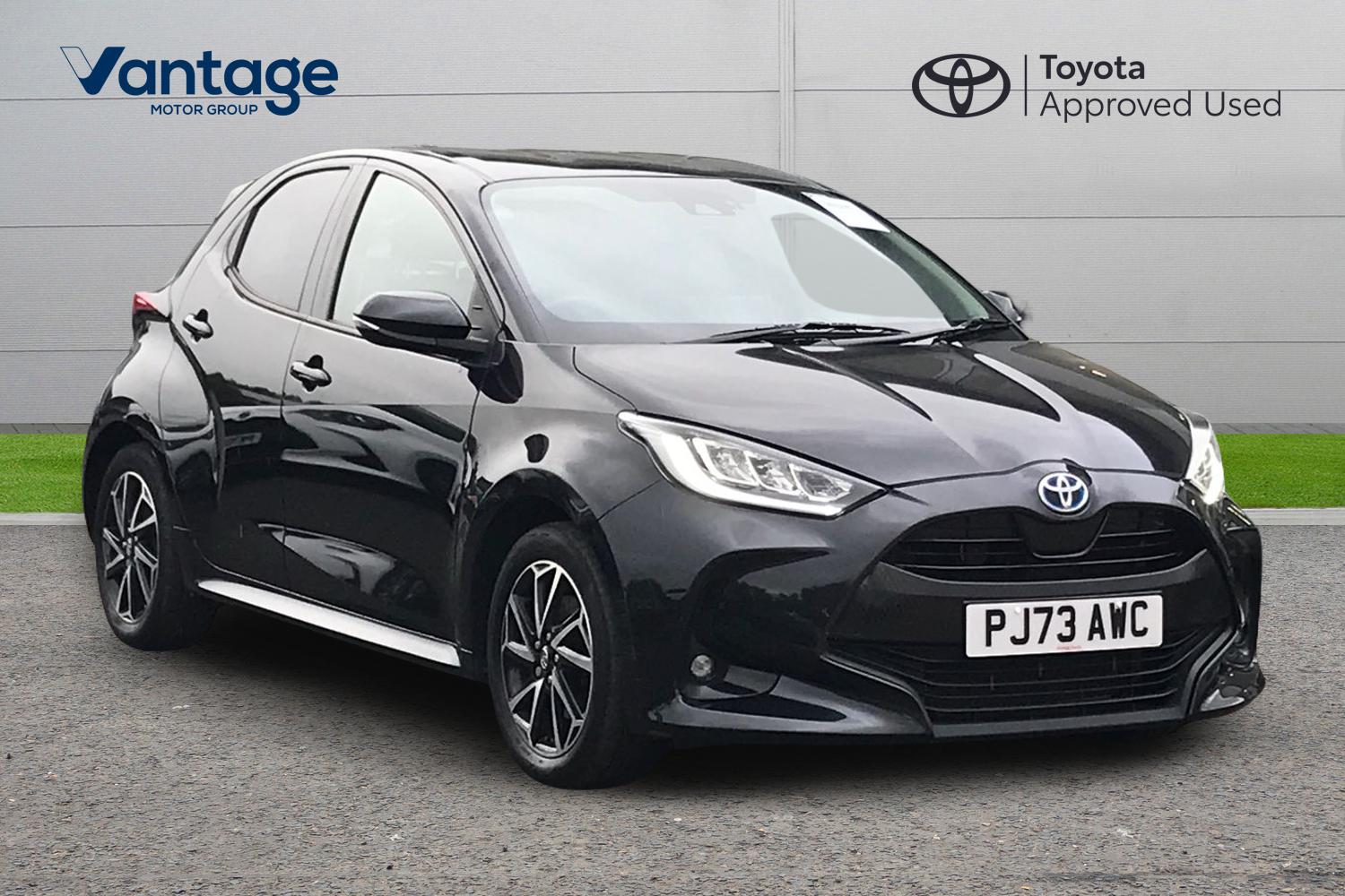 Main listing image - Toyota Yaris