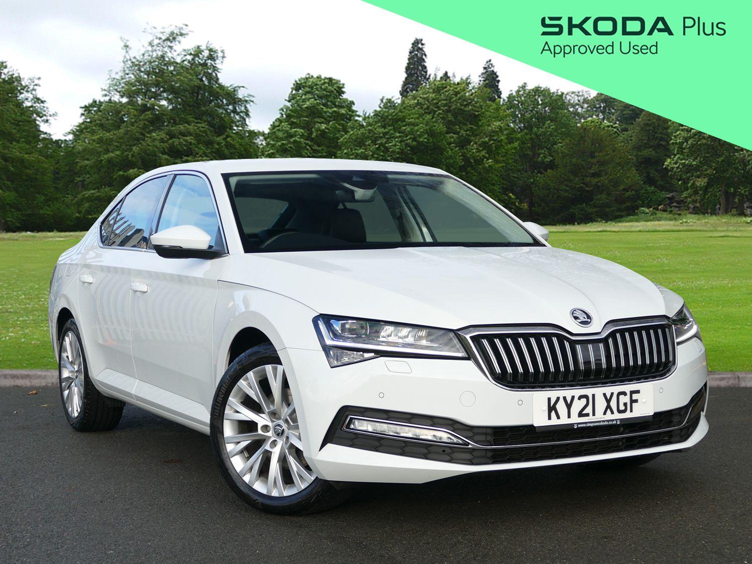 Main listing image - Skoda Superb