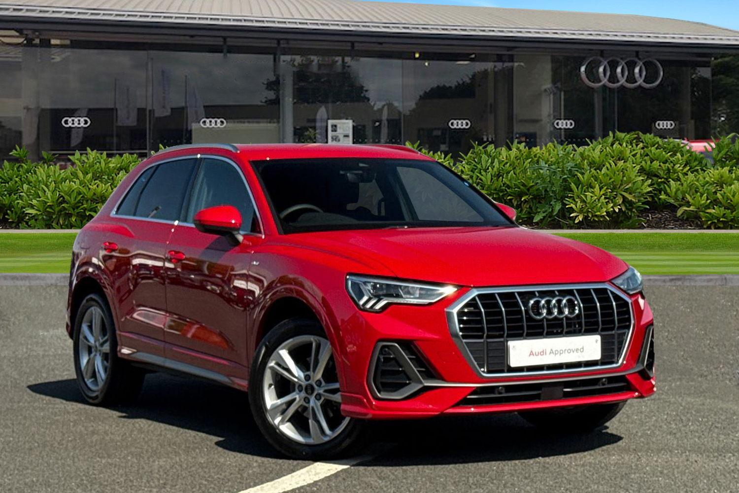 Main listing image - Audi Q3