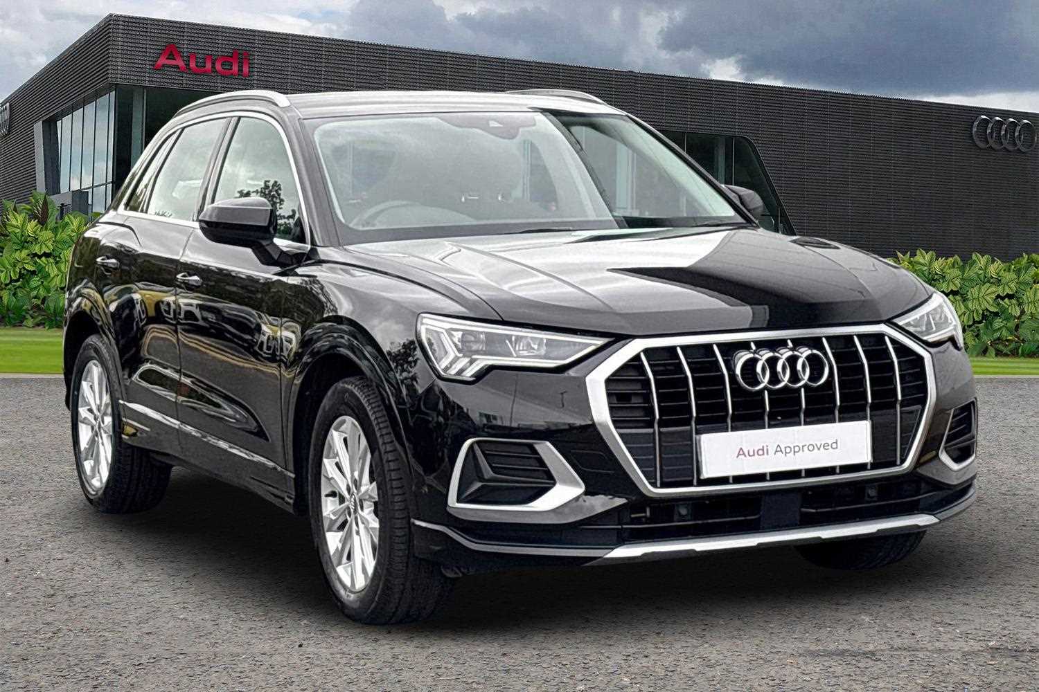 Main listing image - Audi Q3