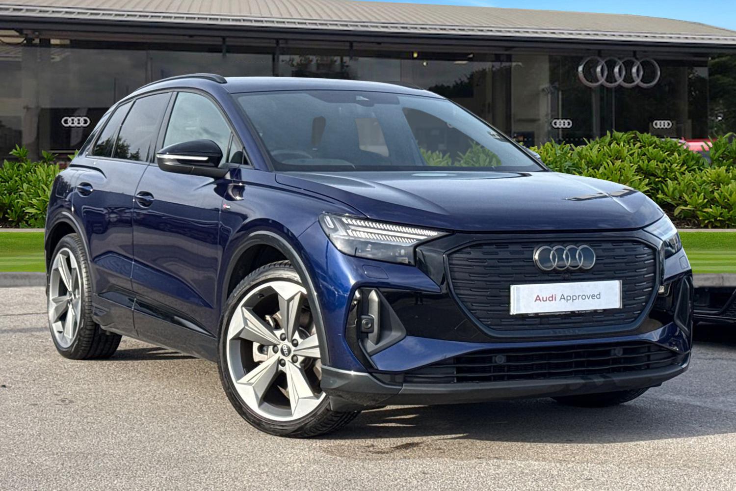 Main listing image - Audi Q4