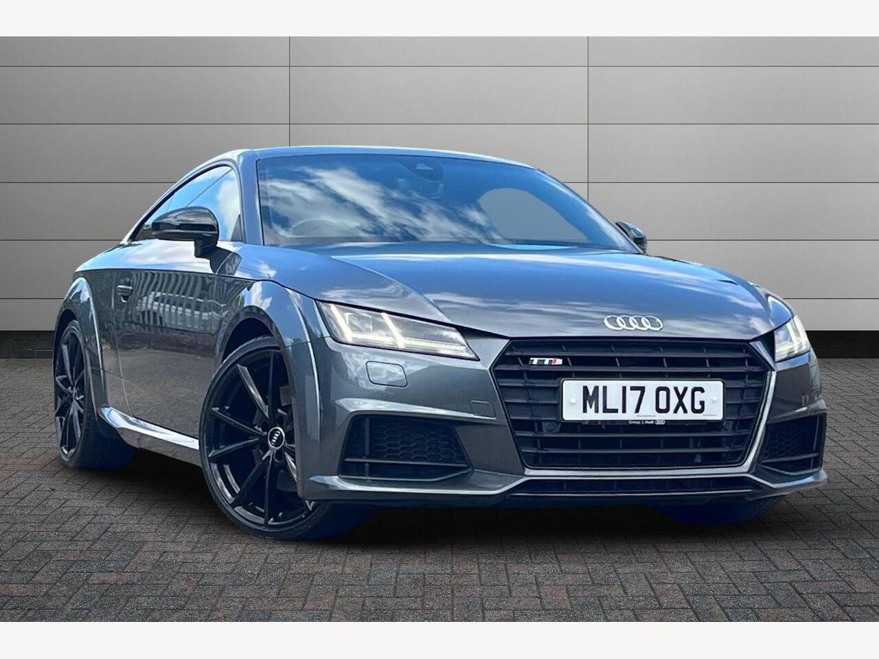 Main listing image - Audi TT S