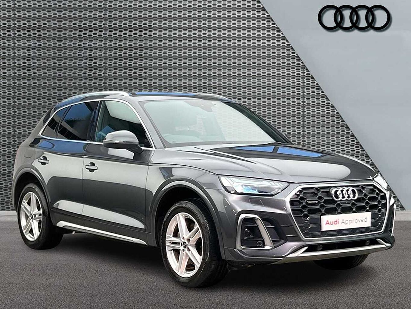 Main listing image - Audi Q5