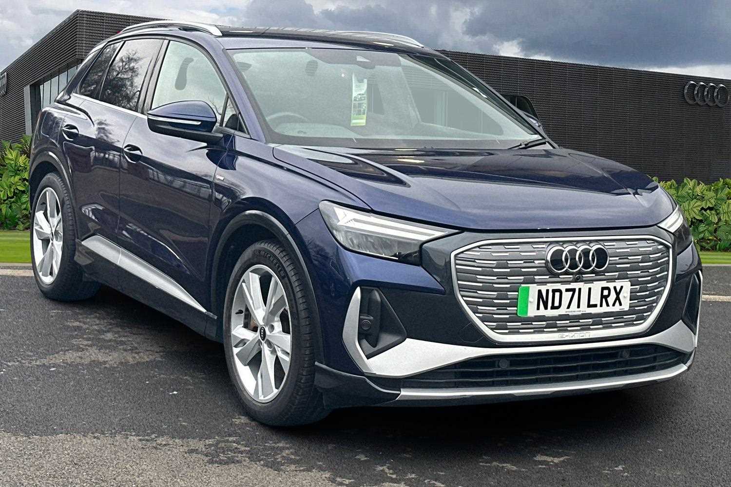 Main listing image - Audi Q4