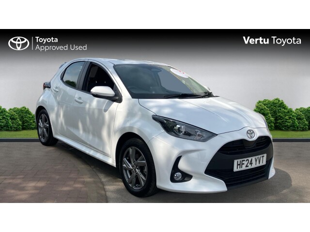 Main listing image - Toyota Yaris
