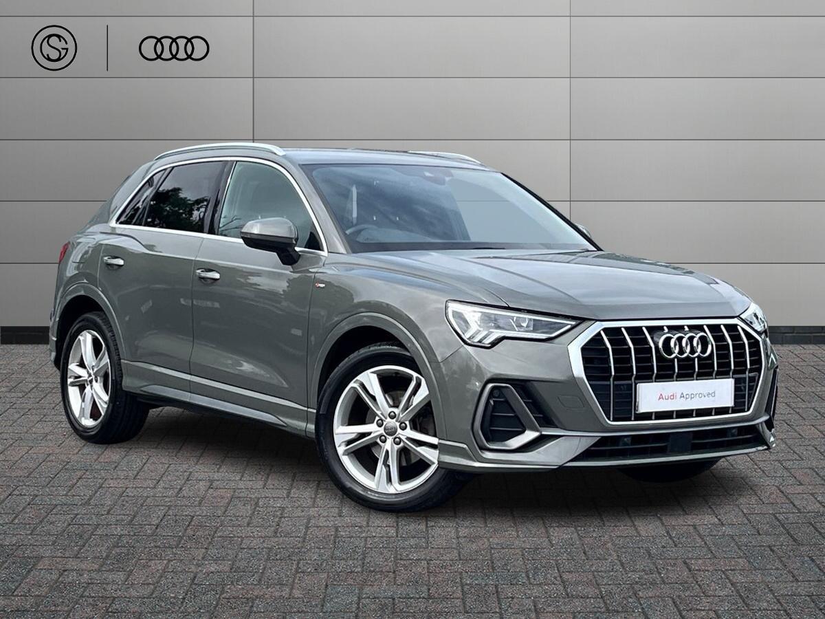 Main listing image - Audi Q3