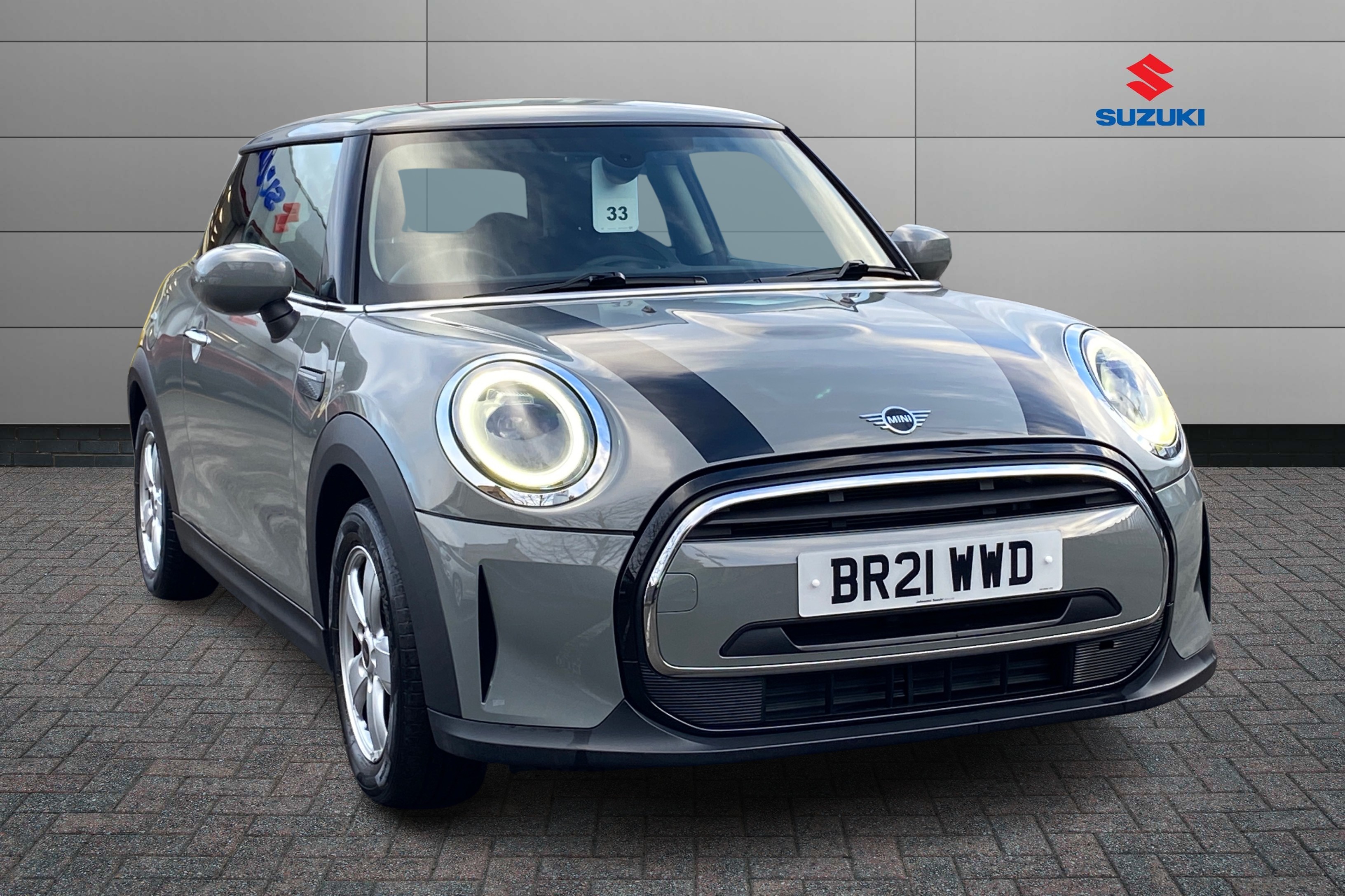 Main listing image - MINI Hatchback