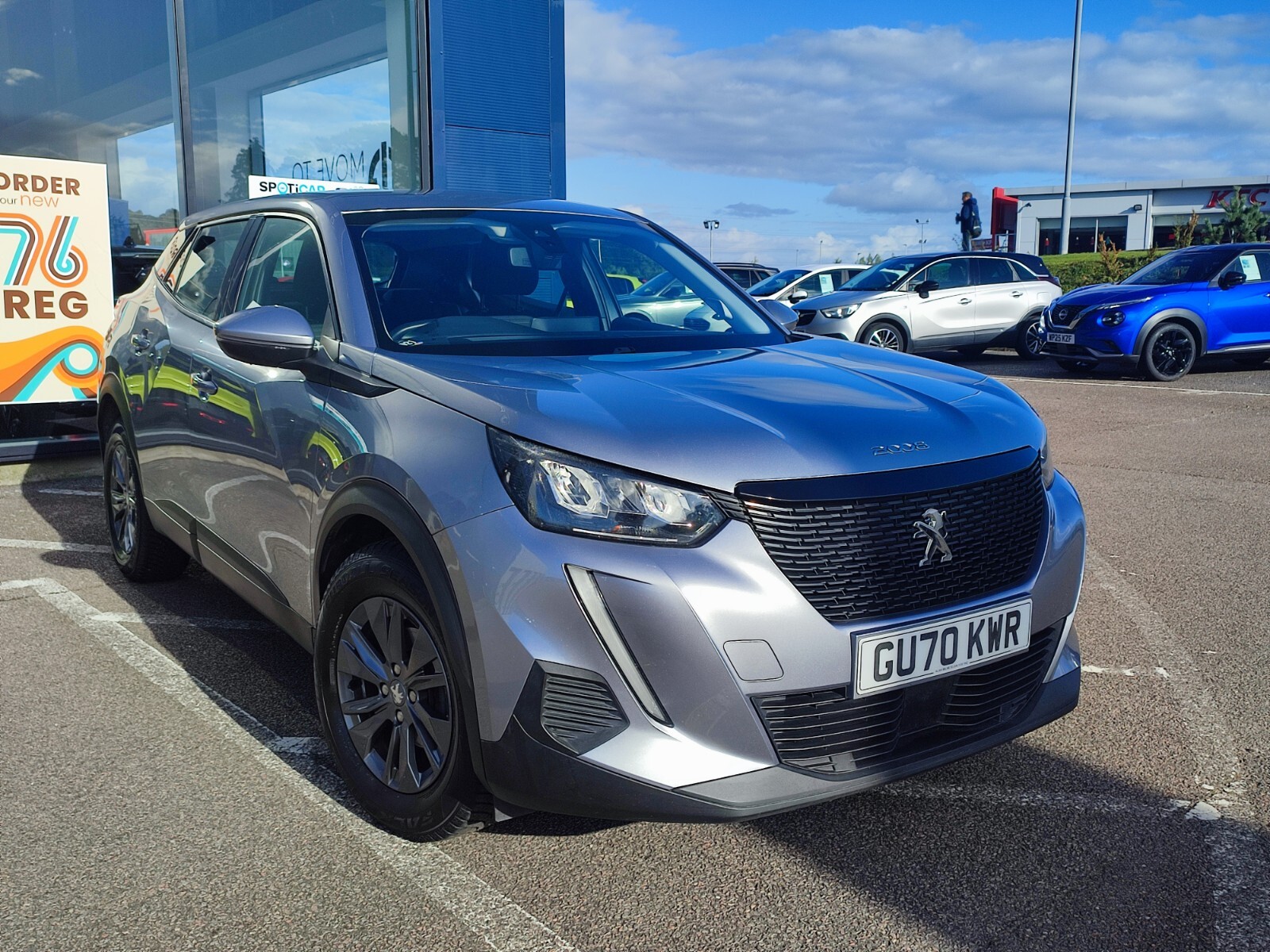 Main listing image - Peugeot 2008