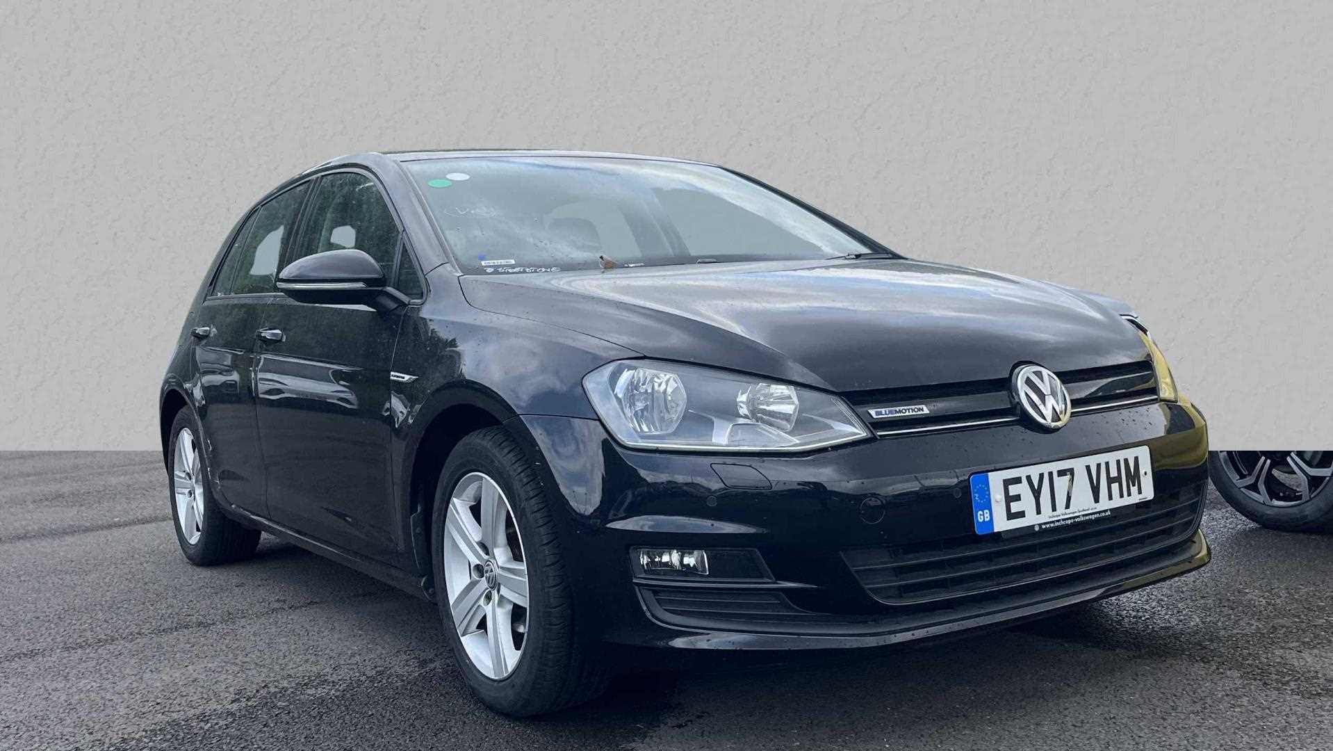 Main listing image - Volkswagen Golf