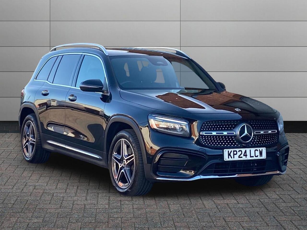Main listing image - Mercedes-Benz GLB