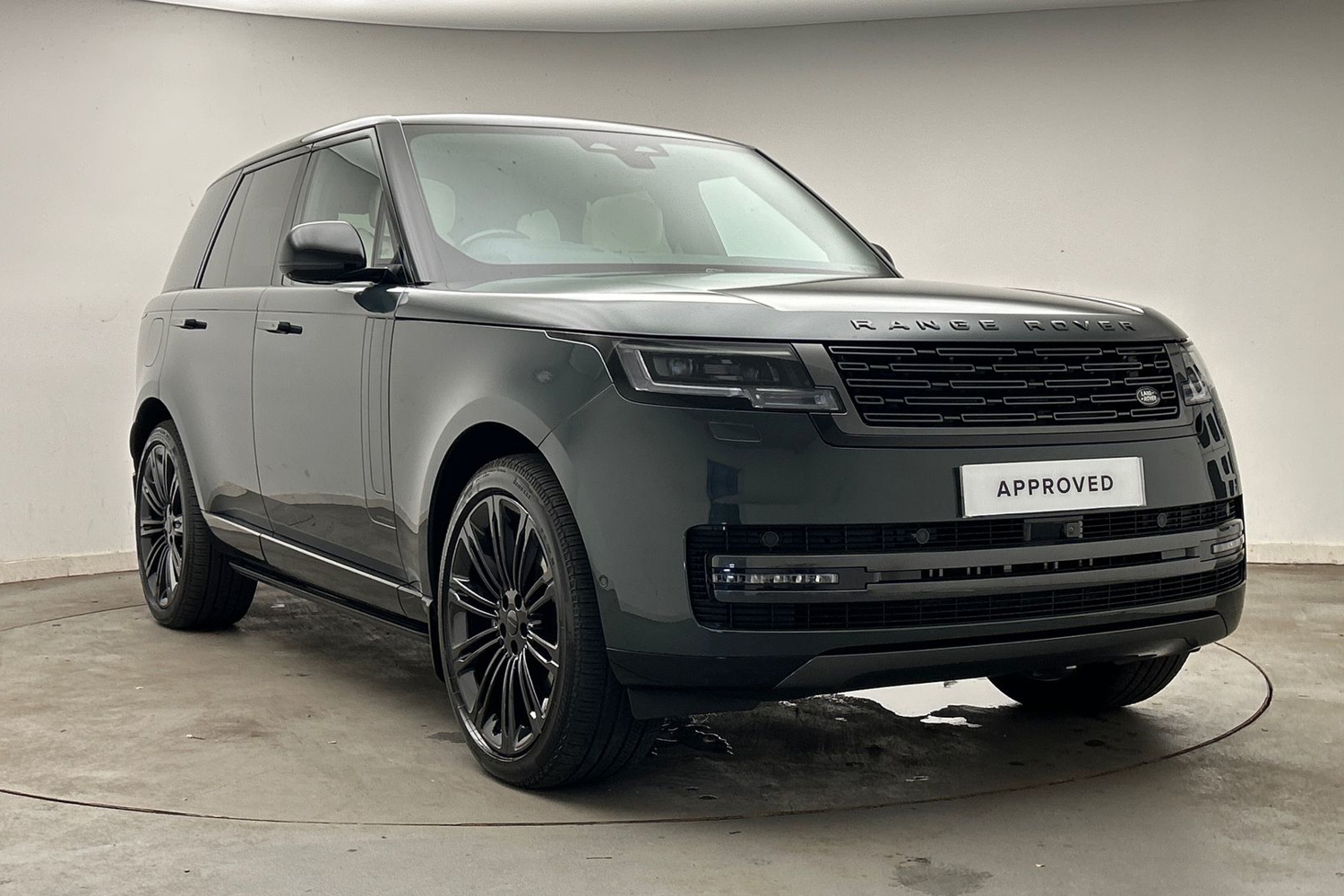 Main listing image - Land Rover Range Rover