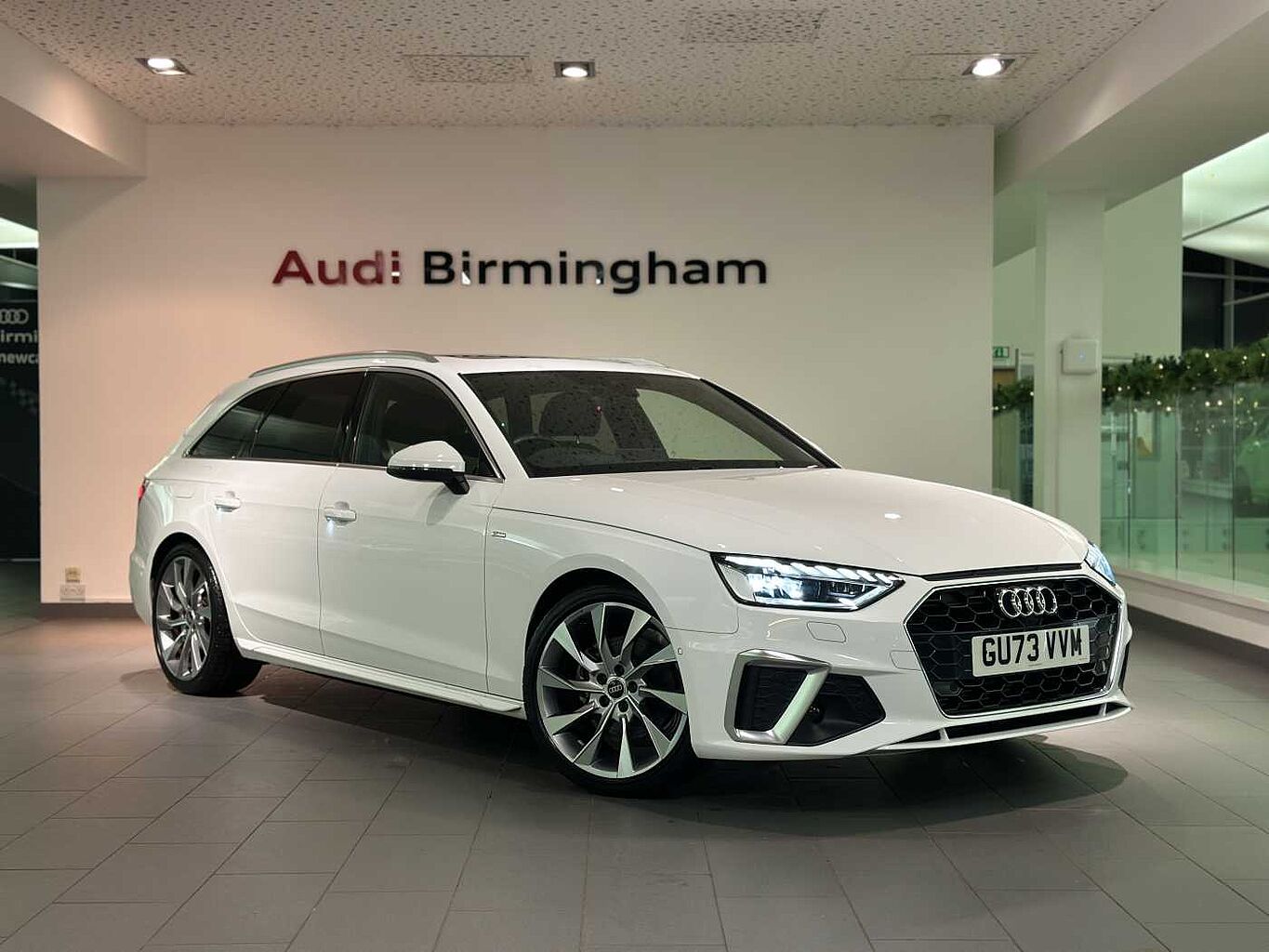 Main listing image - Audi A4 Avant