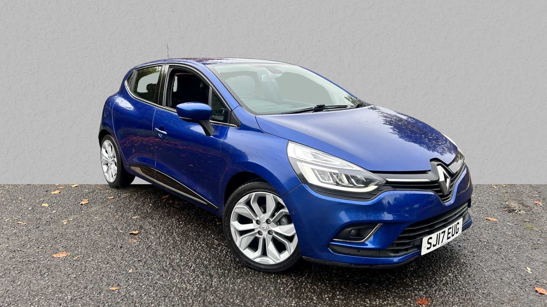 Main listing image - Renault Clio