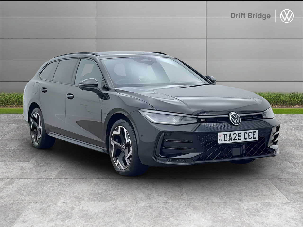 Main listing image - Volkswagen Passat Estate