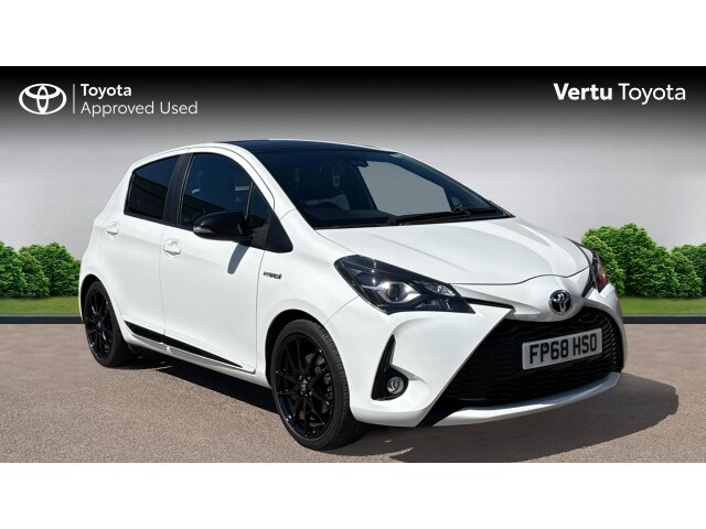 Main listing image - Toyota Yaris
