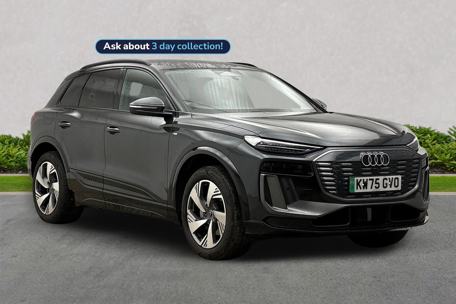 Main listing image - Audi Q6