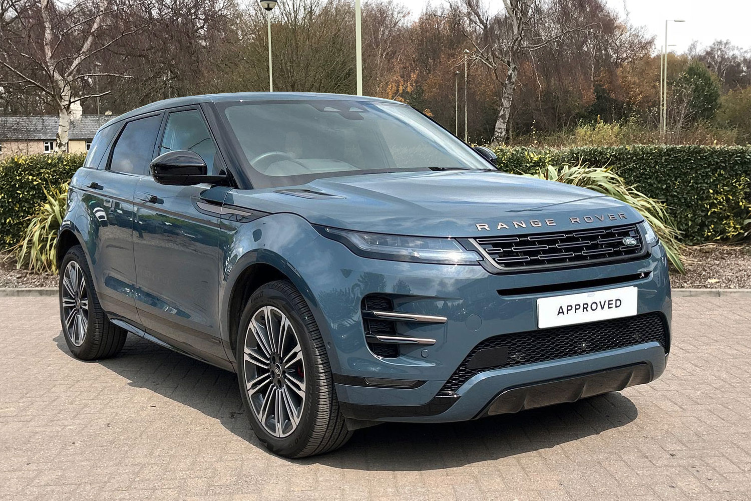 Main listing image - Land Rover Range Rover Evoque