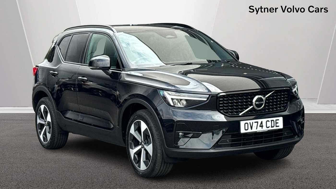 Main listing image - Volvo XC40