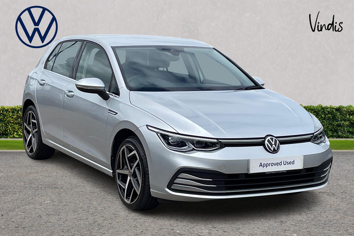 Main listing image - Volkswagen Golf