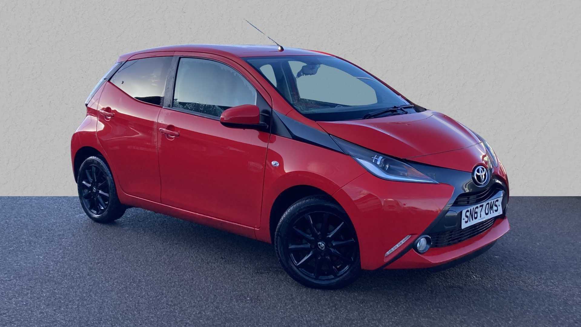 Main listing image - Toyota Aygo