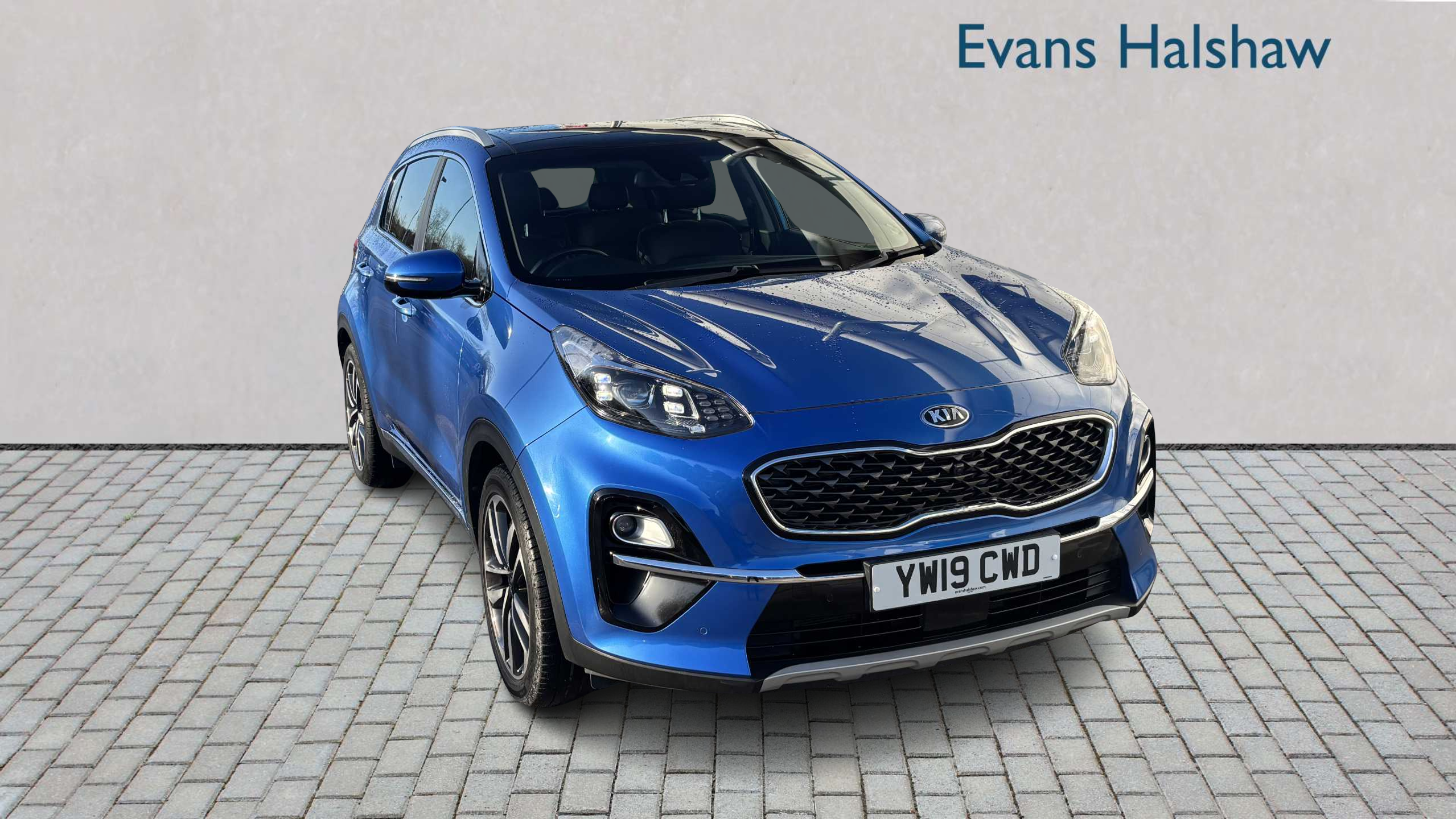 Main listing image - Kia Sportage