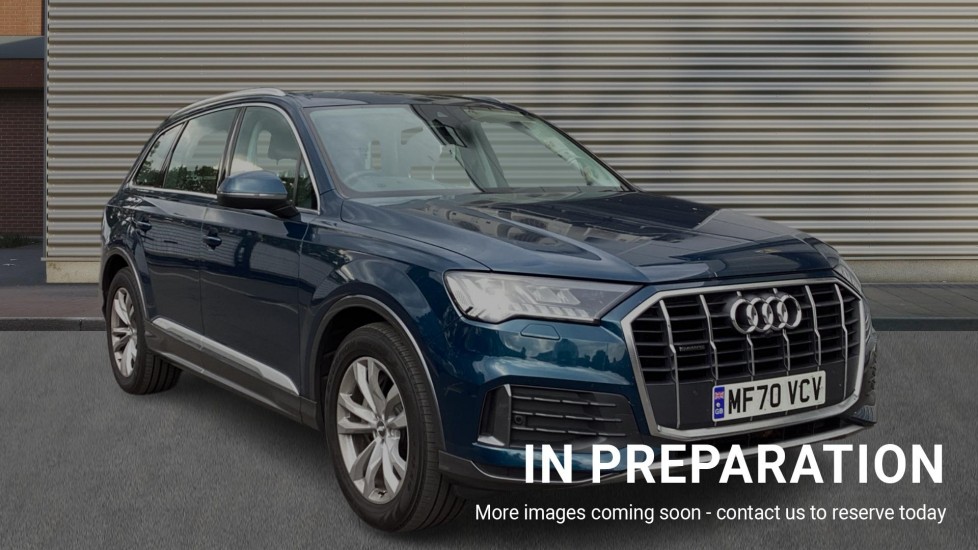 Main listing image - Audi Q7