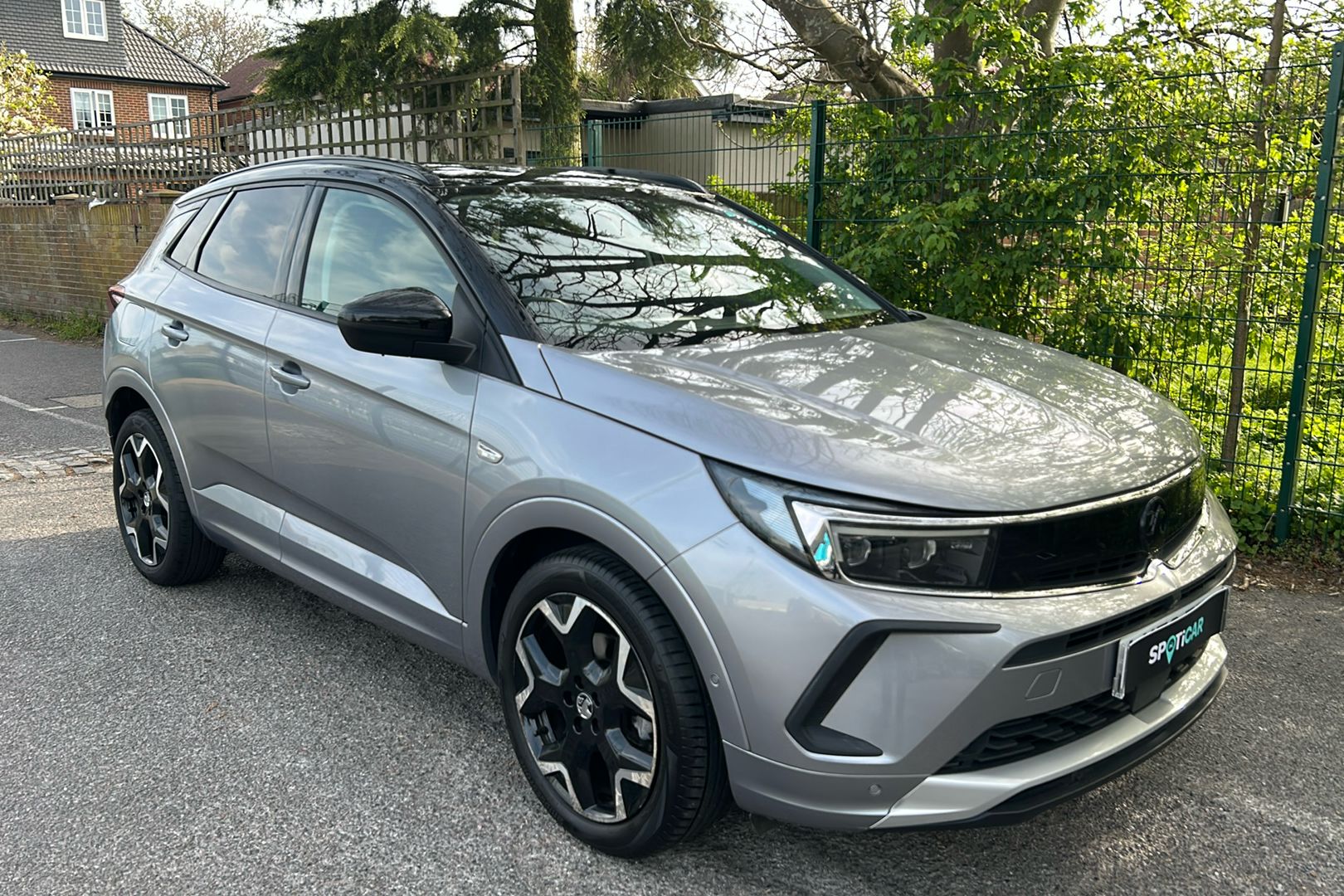 Main listing image - Vauxhall Grandland