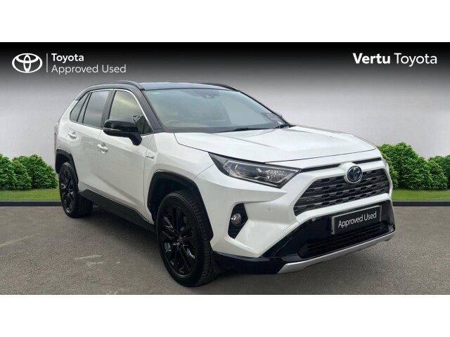 Main listing image - Toyota RAV4