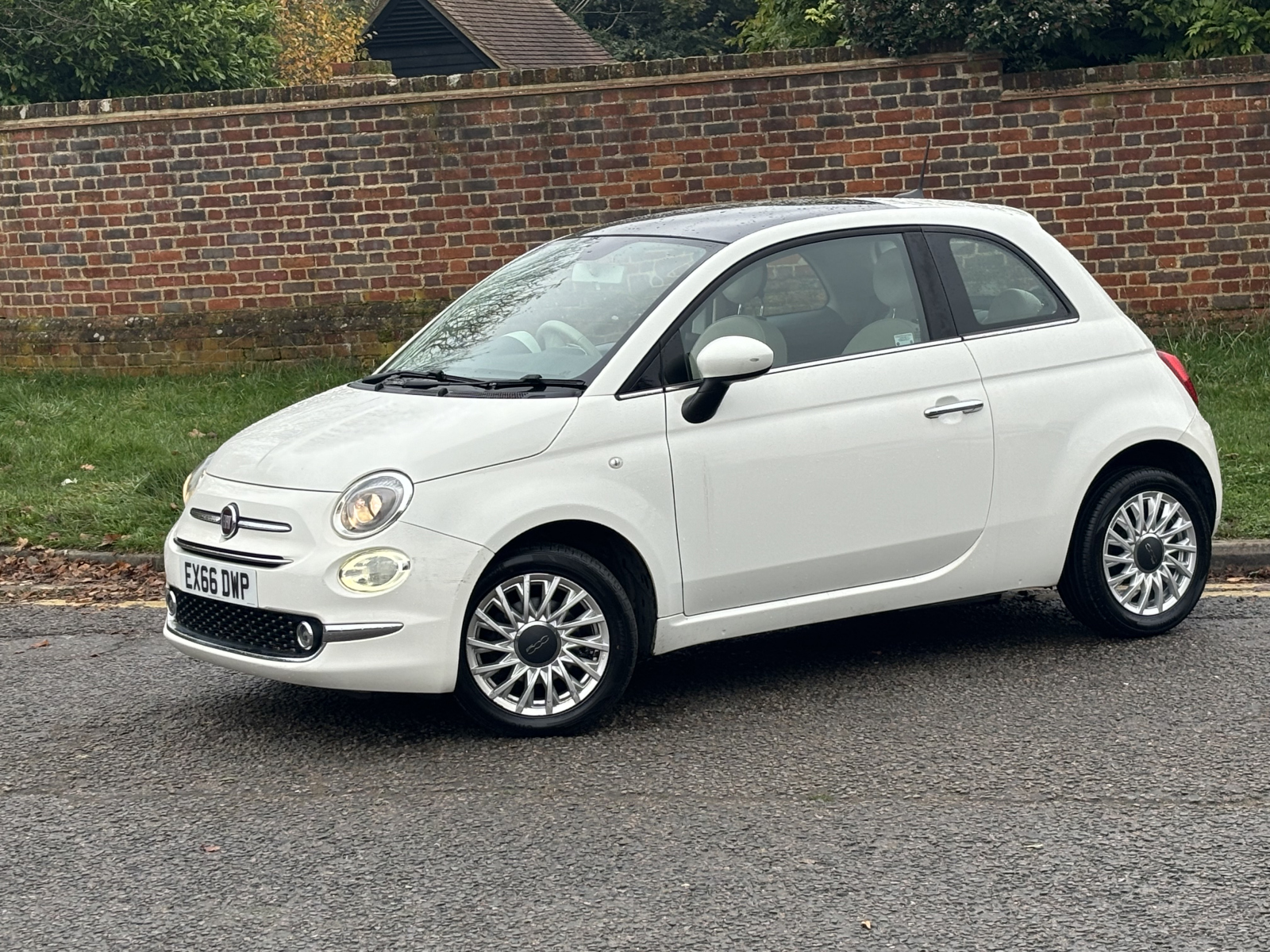 Main listing image - Fiat 500