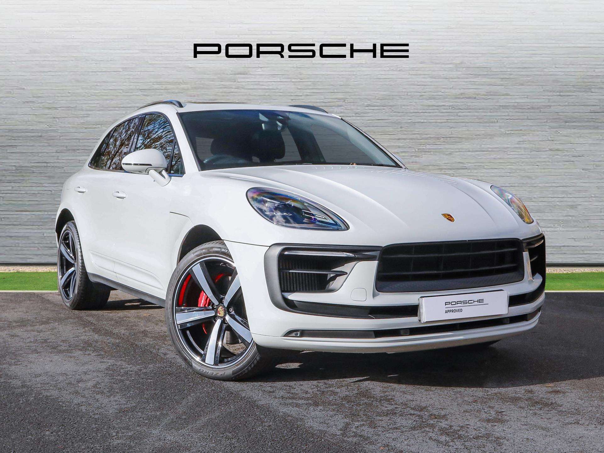 Main listing image - Porsche Macan