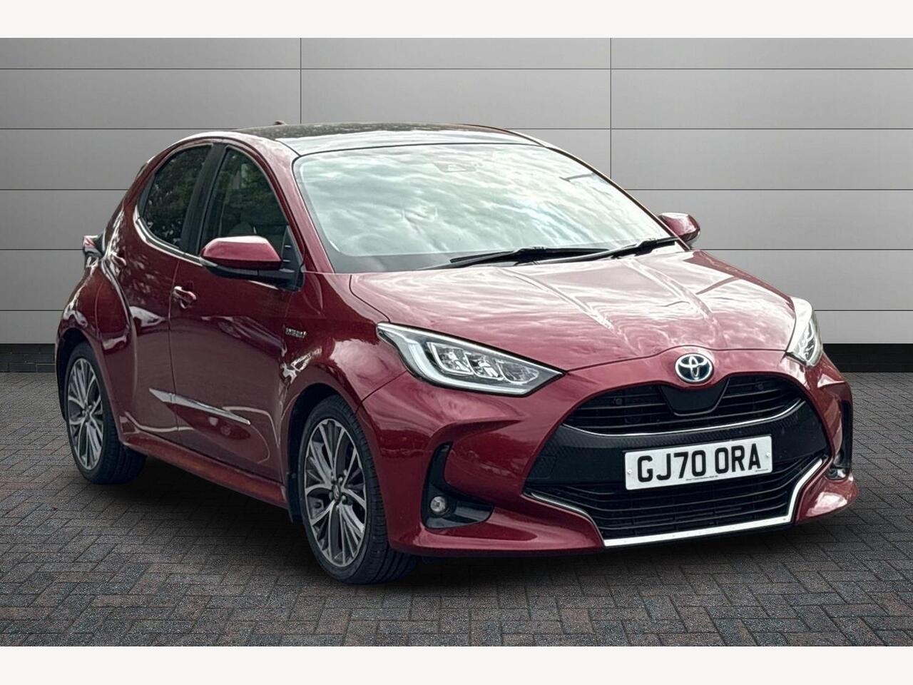 Main listing image - Toyota Yaris