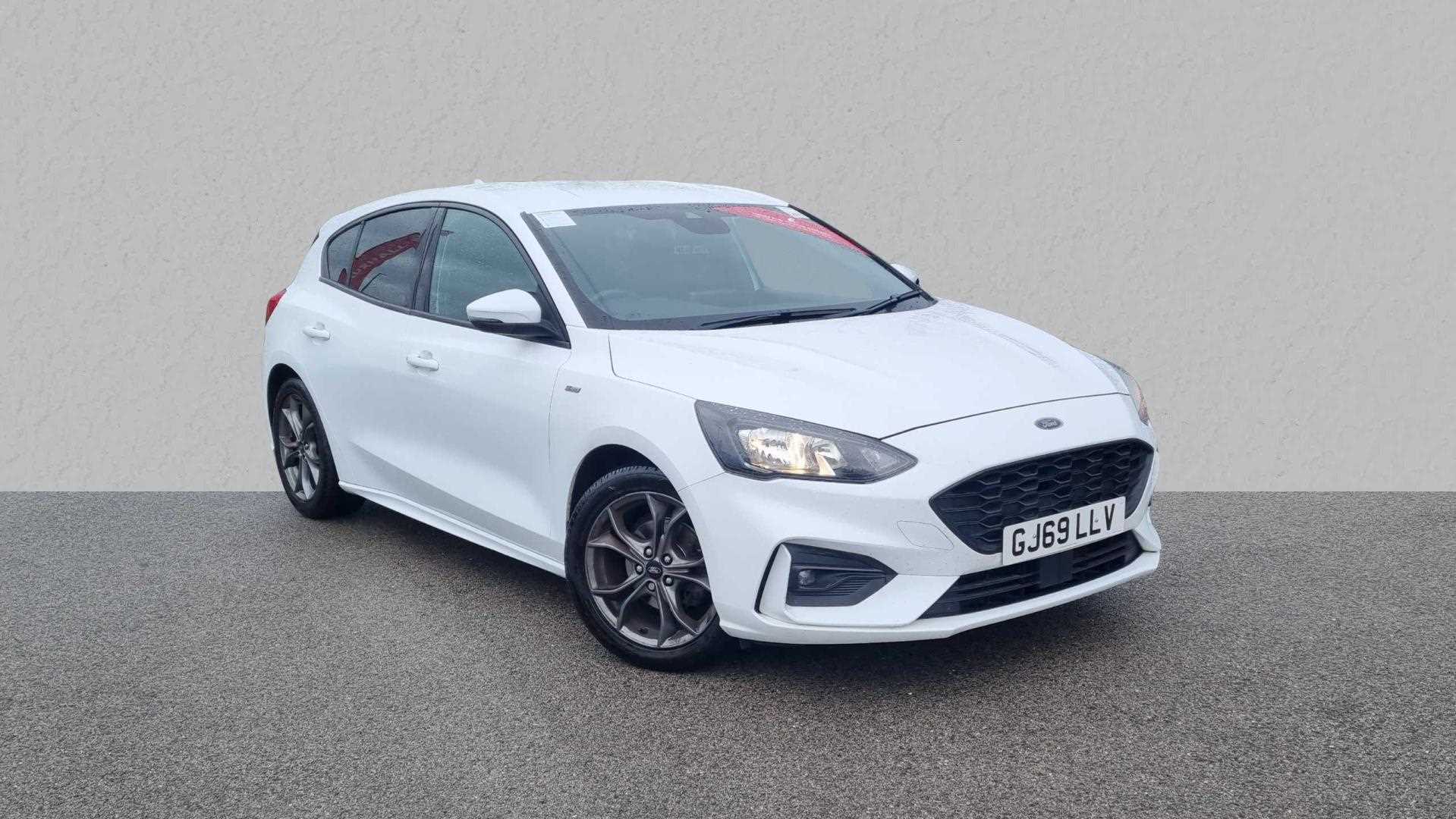 Main listing image - Ford Focus