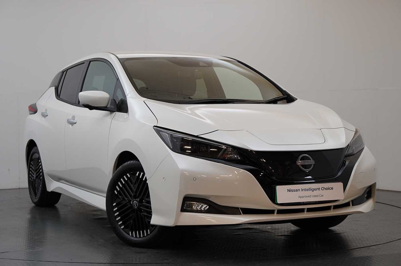 Main listing image - Nissan Leaf