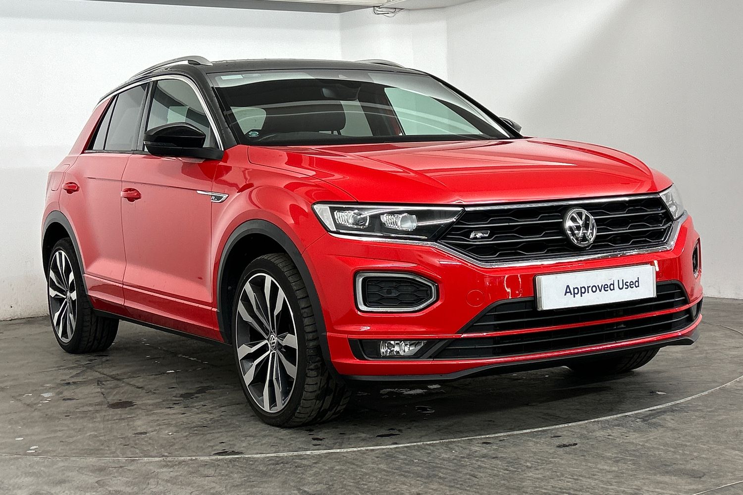 Main listing image - Volkswagen T-Roc